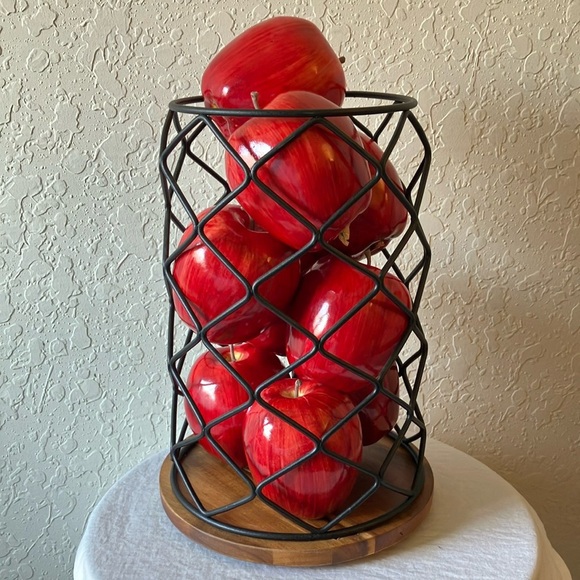 Unbranded: Black Metal Wire Spinning Apple Basket-Fall Decor - Picture 1 of 16